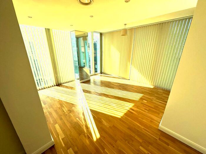 1 Bedroom Flat To Rent In Maritime House, Greens End, London, SE18