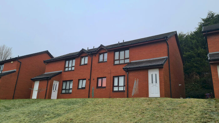 2 Bedroom Flat To Rent In Sandbank Drive, Maryhill, G20