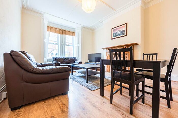 5 Bedroom Terraced House To Rent In Falmouth Road, Heaton, NE6