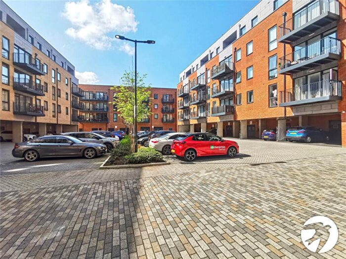 2 Bedroom Property To Rent In Brewers Square, Dartford, Kent, DA1