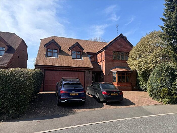 4 Bedroom Detached House To Rent In Greenview Drive, Norden, Greater Manchester, OL11