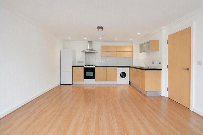 2 Bedroom Flat For Sale In Hewetts Quay, Abbey Road, Barking, IG11