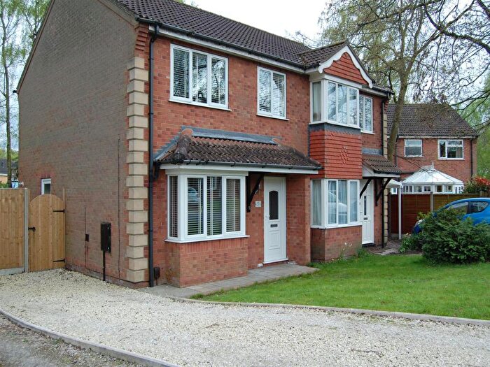 3 Bedroom Semi Detached House To Rent In Sycamore Close, Doddington Park, LN6