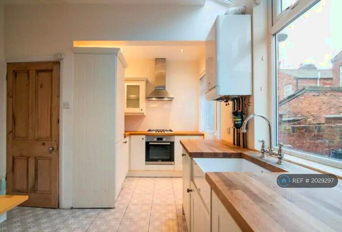 3 Bedroom Terraced House To Rent In Rushmere Avenue, Manchester, M19