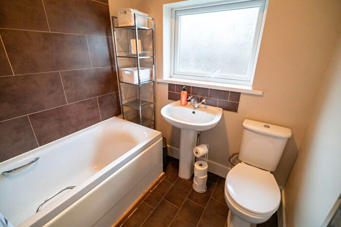 3 Bedroom Terraced House For Sale In Gracemere Crescent, Birmingham, B28