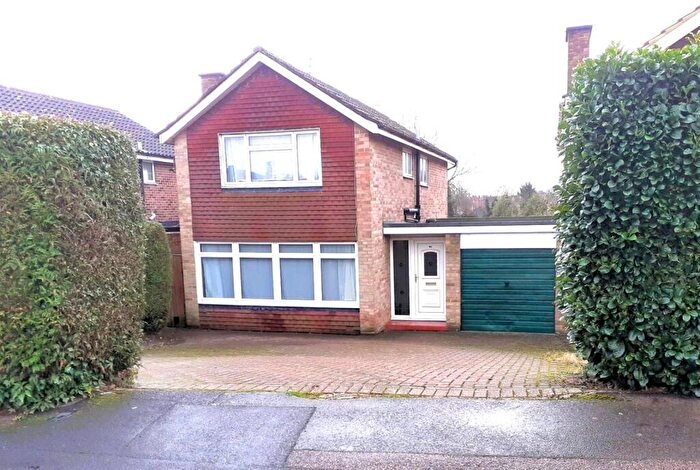 3 Bedroom Link Detached House For Sale In Churchill Crescent, Sonning Common, Reading, RG4