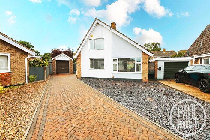 3 Bedroom Detached House For Sale In Fulmar Way, Oulton Broad, NR33