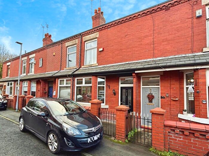 2 Bedroom Terraced House For Sale In Alexandra Avenue, Hyde, Greater Manchester, SK14