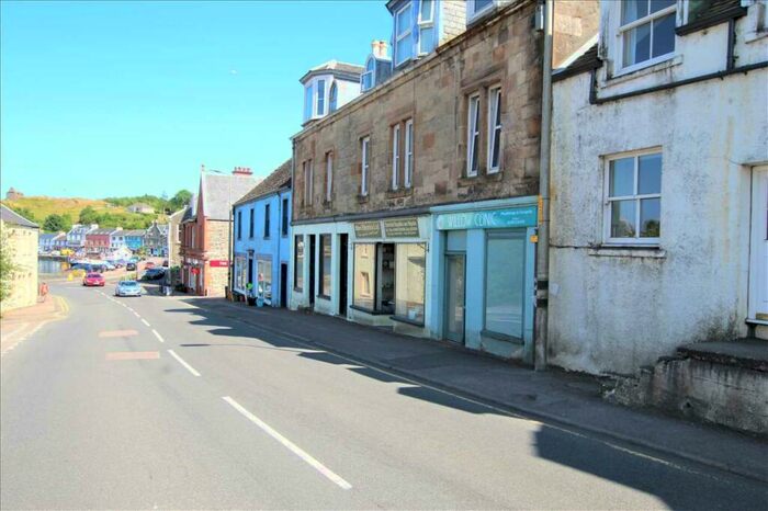 2 Bedroom Flat For Sale In Kerryview, Tarbert, PA29