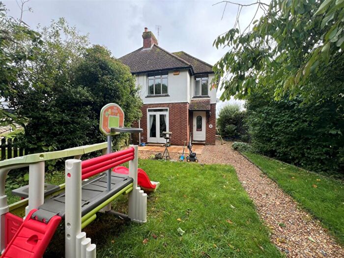 3 Bedroom Semi-Detached House To Rent In Dovecote Cottages, Church End Road, Shenley Brook End, Milton Keynes, MK5