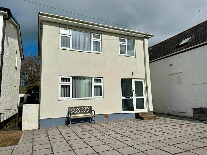 3 Bedroom Detached House For Sale In Gwenallt Estate, Field Street, Valley, Holyhead, Anglesey, LL65