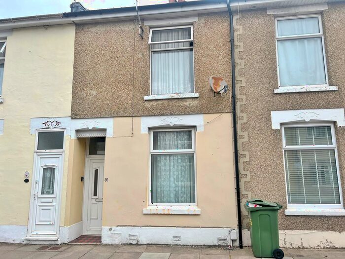 3 Bedroom Terraced House To Rent In Newcome Road, Portsmouth, PO1