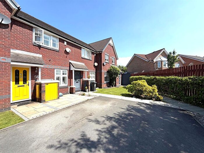 2 Bedroom Property For Sale In Ingleby Close, Westhoughton, BL5