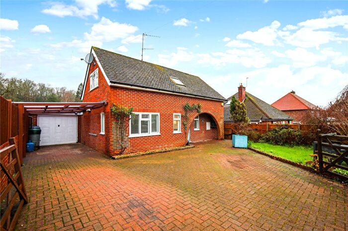 3 Bedroom Detached House For Sale In Croft Road, Witley, Godalming, Surrey, GU8