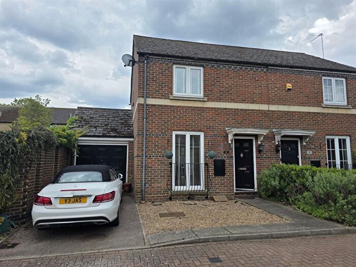 3 Bedroom Property To Rent In Cannon Mews, Waltham Abbey, EN9