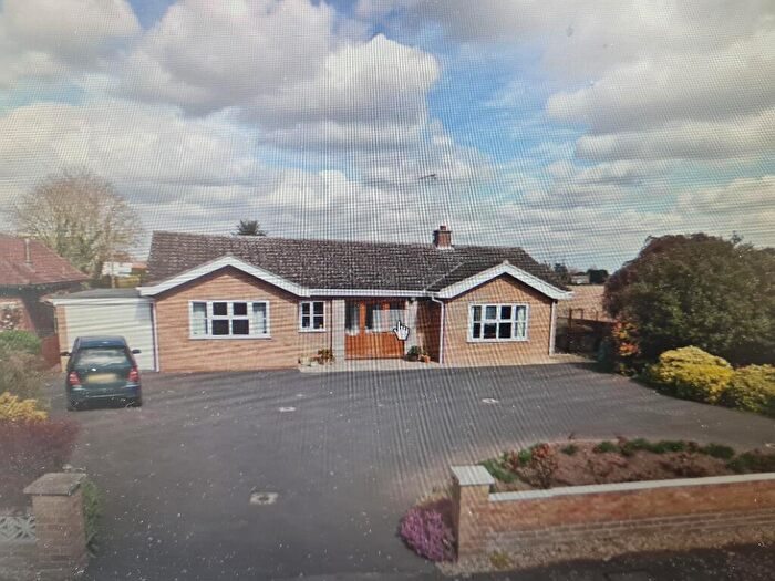 3 Bedroom Bungalow To Rent In Church Lane, Donington - Lincolnshire, PE11