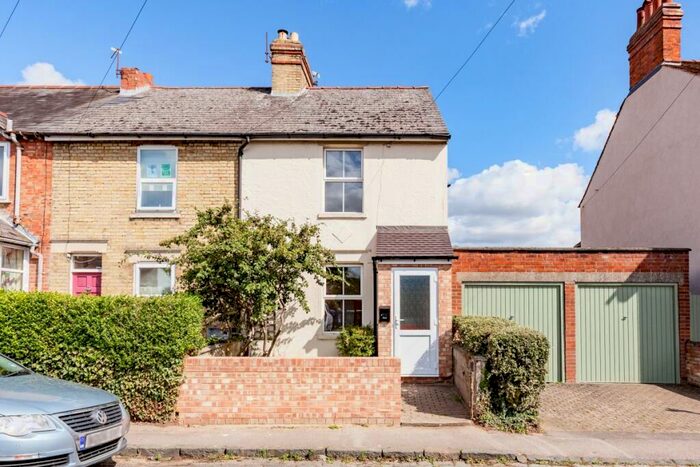 2 Bedroom Terraced House To Rent In Gardiner Street, Headington, OX3
