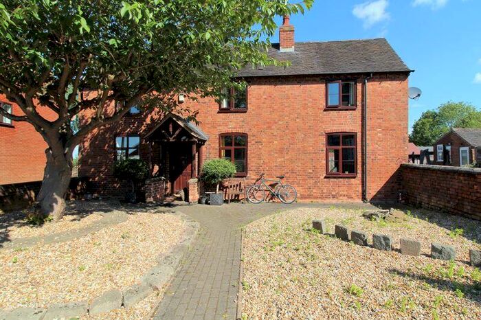 3 Bedroom Detached House To Rent In Seals Road, Donisthorpe, DE12