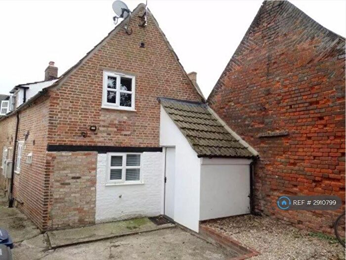 1 Bedroom End Of Terrace House To Rent In Church St, Peterborough, PE7