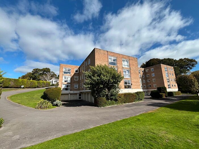 2 Bedroom Property To Rent In Kimberley Road, Poole, BH14