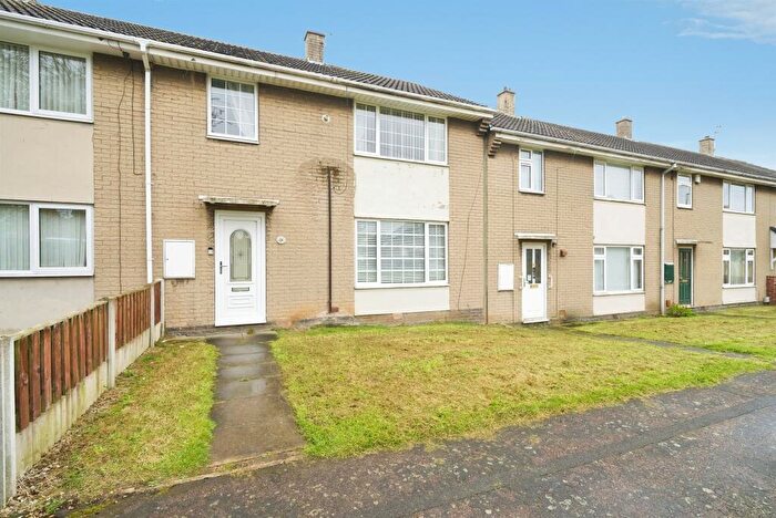 3 Bedroom Terraced House For Sale In Ashcroft Close, Edlington, Doncaster, DN12