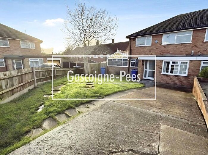 5 Bedroom Detached House To Rent In Fairfax, Bracknell, RG42
