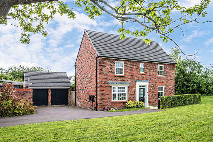 4 Bedroom Detached House For Sale In Thalia Avenue, Stapeley Gardens, Nantwich, CW5
