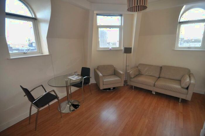 1 Bedroom Flat To Rent In The Corner House, Godwin Street, Bradford, BD1