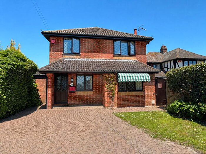 3 Bedroom Detached House To Rent In Green Road, Birchington, Kent, CT7