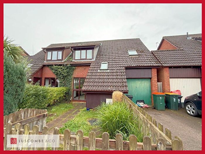 4 Bedroom Semi-Detached House To Rent In Roman Reach, Caerleon, Newport, NP18