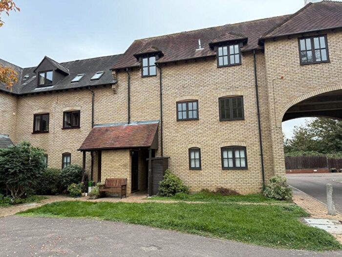 3 Bedroom Flat For Sale In Lion Yard, High Street, Ramsey, Huntingdon, Cambridgeshire, PE26