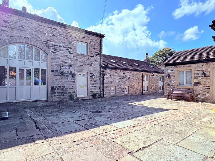 4 Bedroom Property To Rent In Birtle Road, Bury, BL9