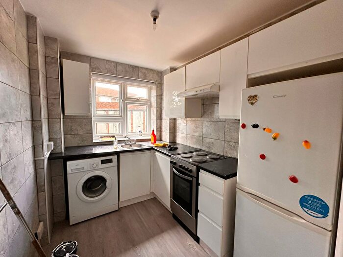 2 Bedroom Flat To Rent In Longbridge Road, Barking, IG11