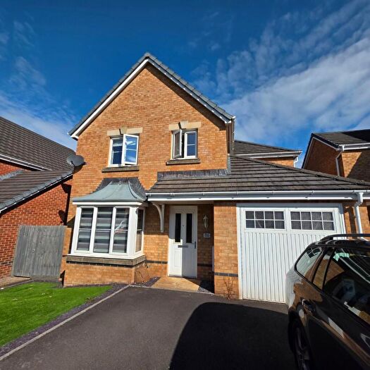 3 Bedroom House To Rent In St. Ilid's Meadow, Llanharan, Pontyclun, CF72