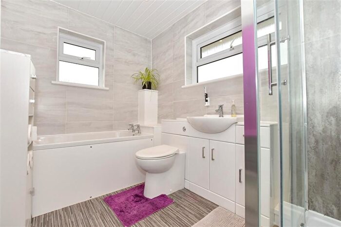 4 Bedroom Detached House For Sale In Canterbury Road East, Ramsgate, Kent, CT11
