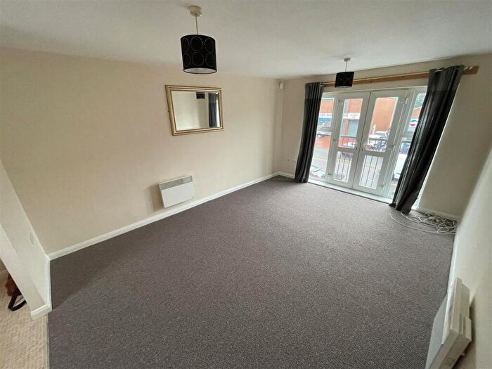 1 Bedroom Apartment For Sale In Warwick Road, Tyseley, B11
