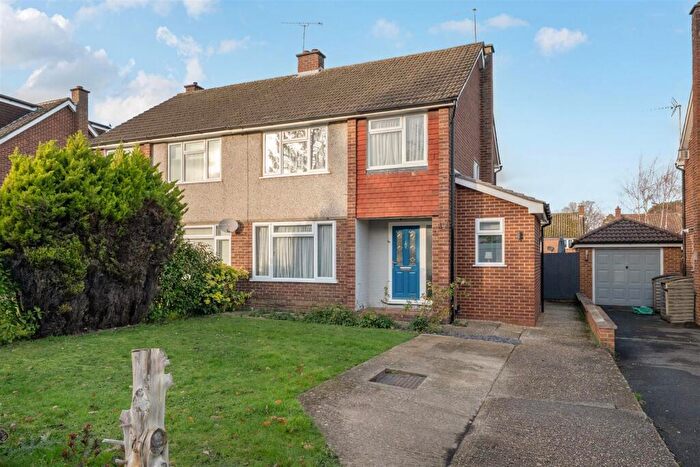 3 Bedroom Semi-Detached House For Sale In Greenwood Road, Crowthorne, Berkshire, RG45