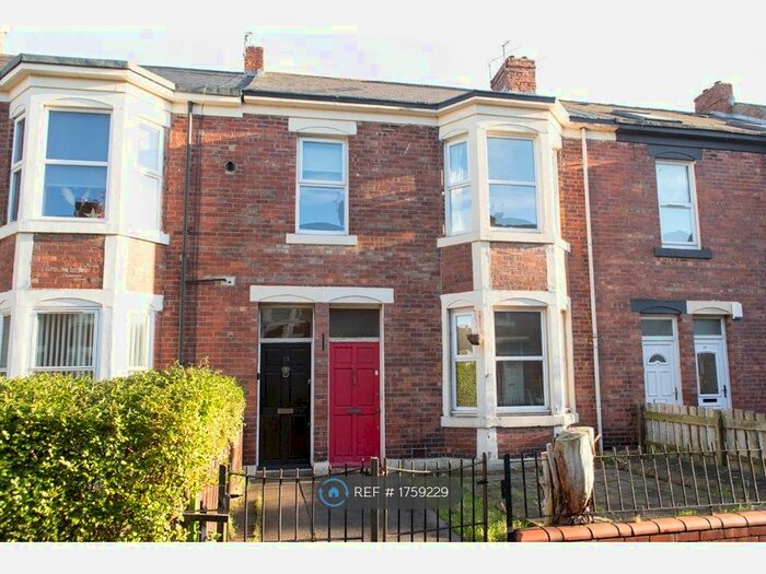 3 Bedroom Flat To Rent In Fourth Avenue, Newcastle Upon Tyne, NE6