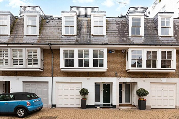 4 Bedroom Town House To Rent In St. Catherines Mews, London, SW3