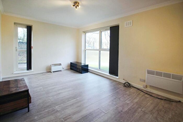 1 Bedroom Apartment For Sale In Altrincham Road, Manchester, M23