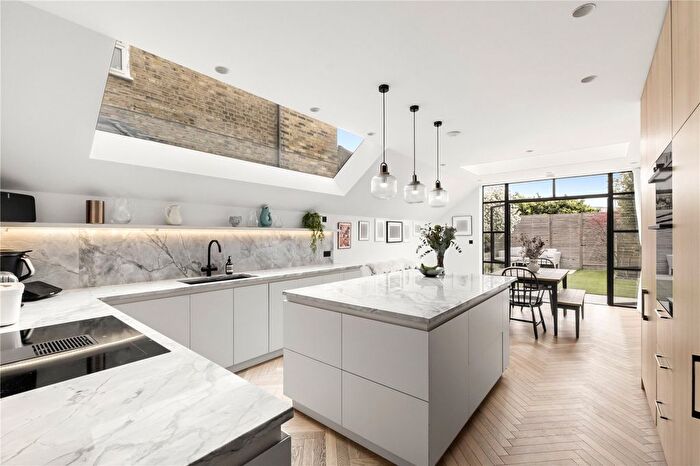 5 Bedroom Terraced House For Sale In White Hart Lane, London, SW13