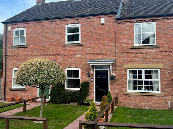 2 Bedroom Town House To Rent In Copperclay Walk, Easingwold, York, YO61