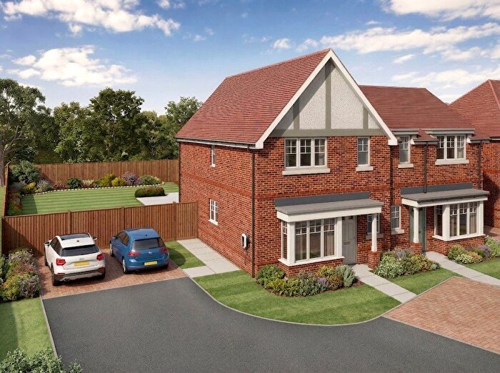 3 Bedroom Semi Detached House For Sale In Chipstead Way, Banstead, SM7