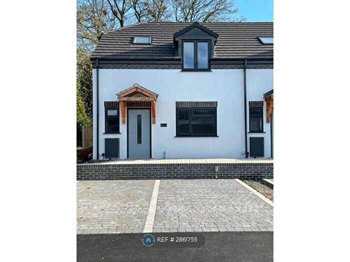 2 Bedroom Semi Detached House To Rent In Valley View, Leicester, LE9