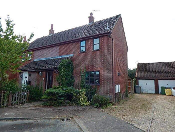 2 Bedroom Semi-Detached House For Sale In Rosa Close, Spixworth, Norwich, Norfolk, NR10
