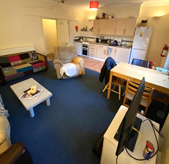 5 Bedroom Flat To Rent In Meridian Place, Clifton, Bristol, BS8