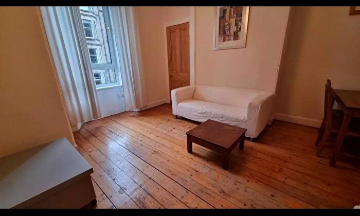 1 Bedroom Flat To Rent In Brunton Terrace, Edinburgh, EH7