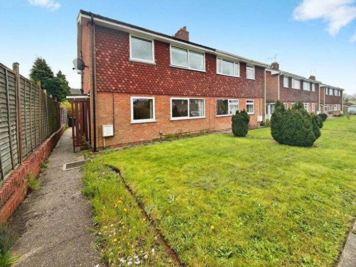 2 Bedroom Maisonette To Rent In Mockley Wood Road, Knowle, Solihull, B93