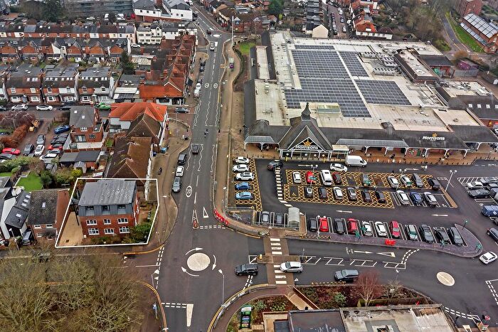 3 Bedroom Maisonette For Sale In Royal Road, St Albans, AL1