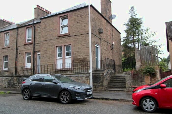 Studio To Rent In Pitfour St, Dundee, DD2